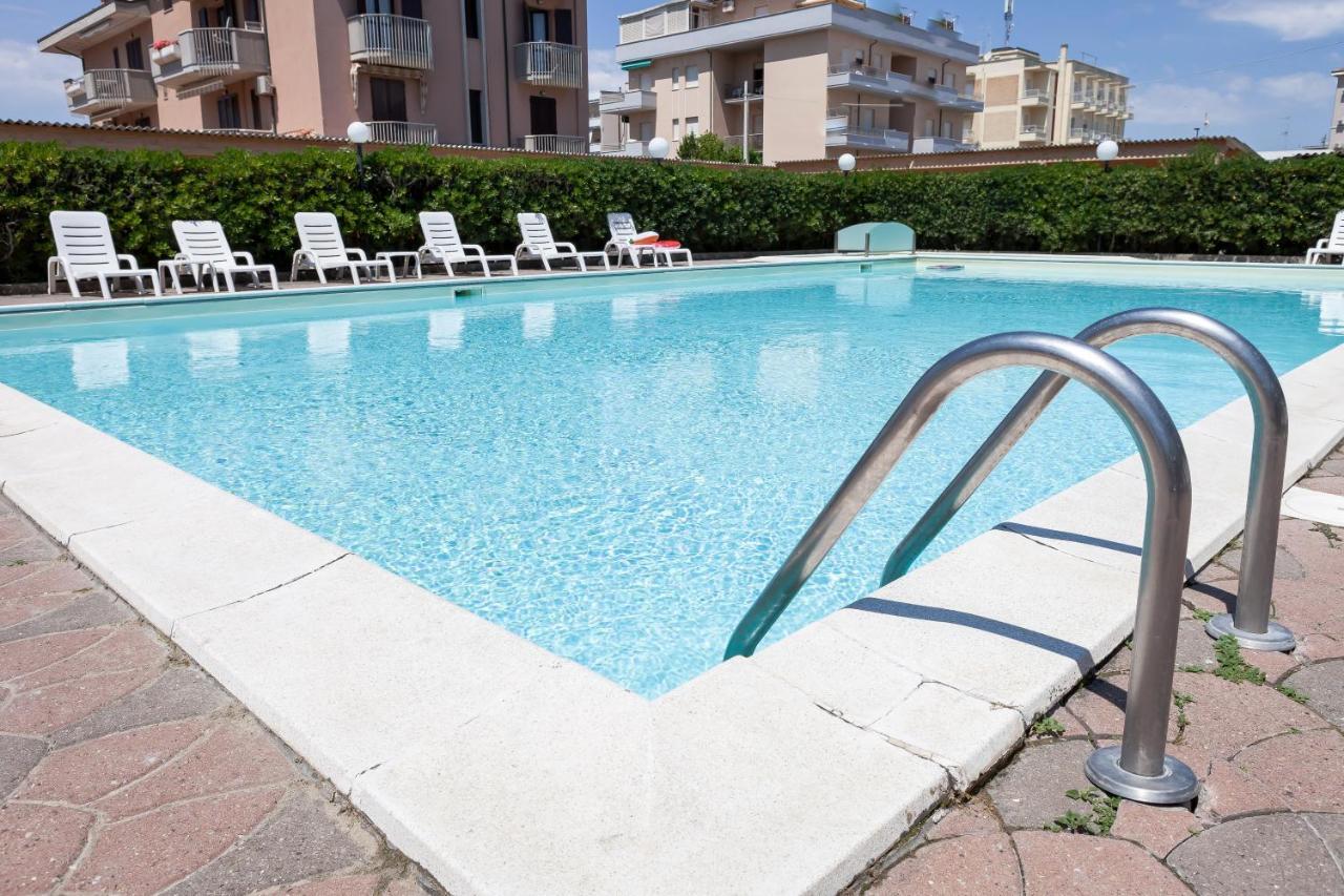 Hotel Primavera Sul Mare Lido Di Savio Exterior foto
